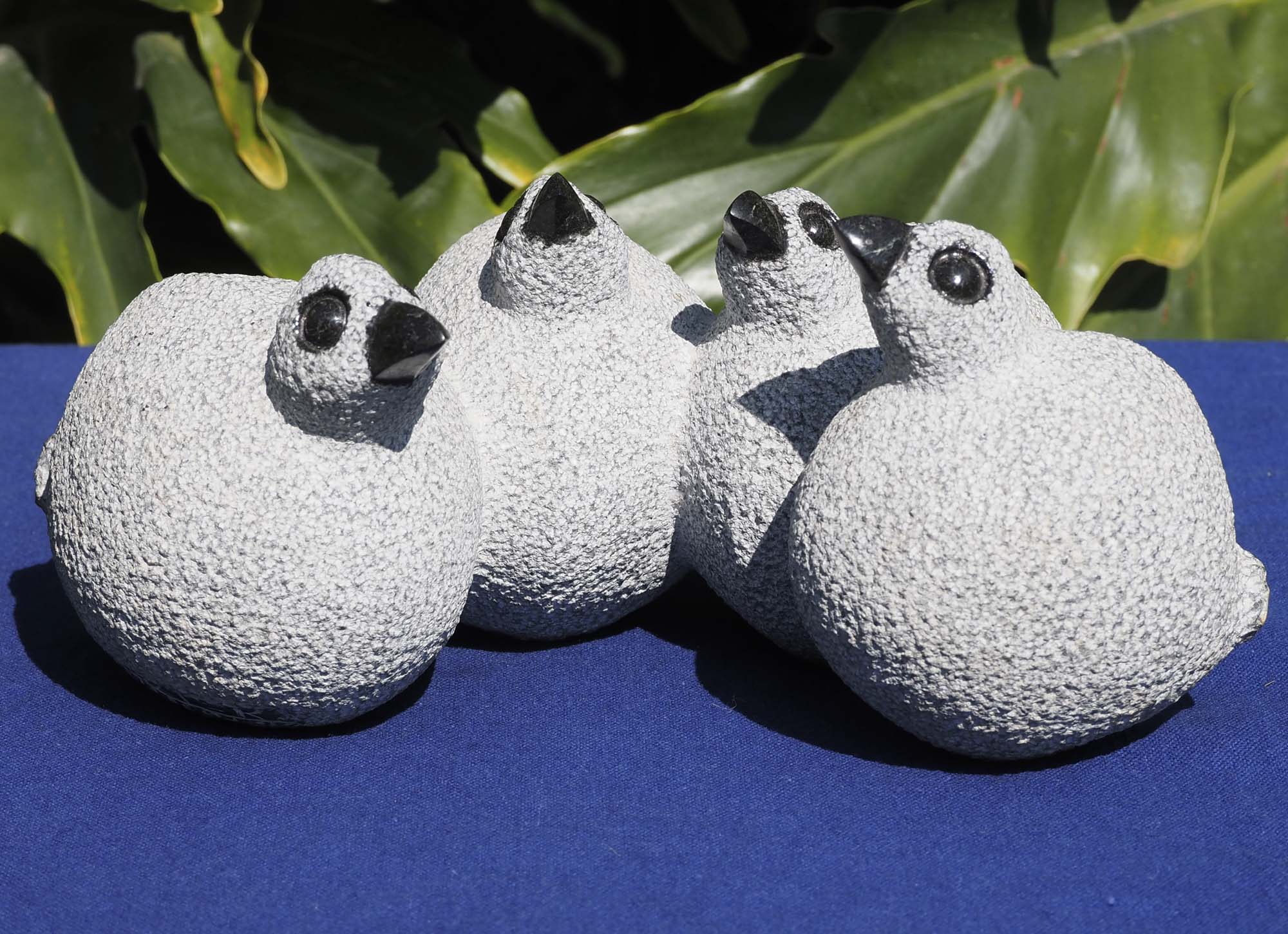 stone sculpture carving small birds - Quails by Royal Katiyo - front