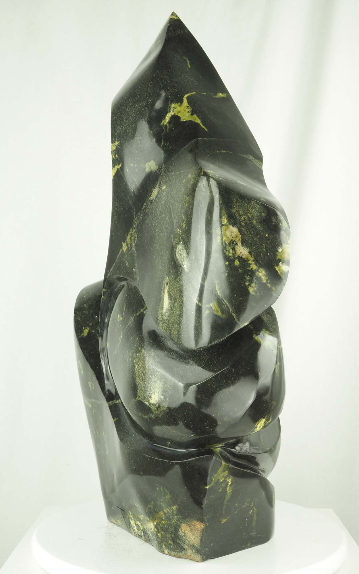 Shona stone sculpture of a bird - Strengthening Bond by Tago Tazvitya - back right