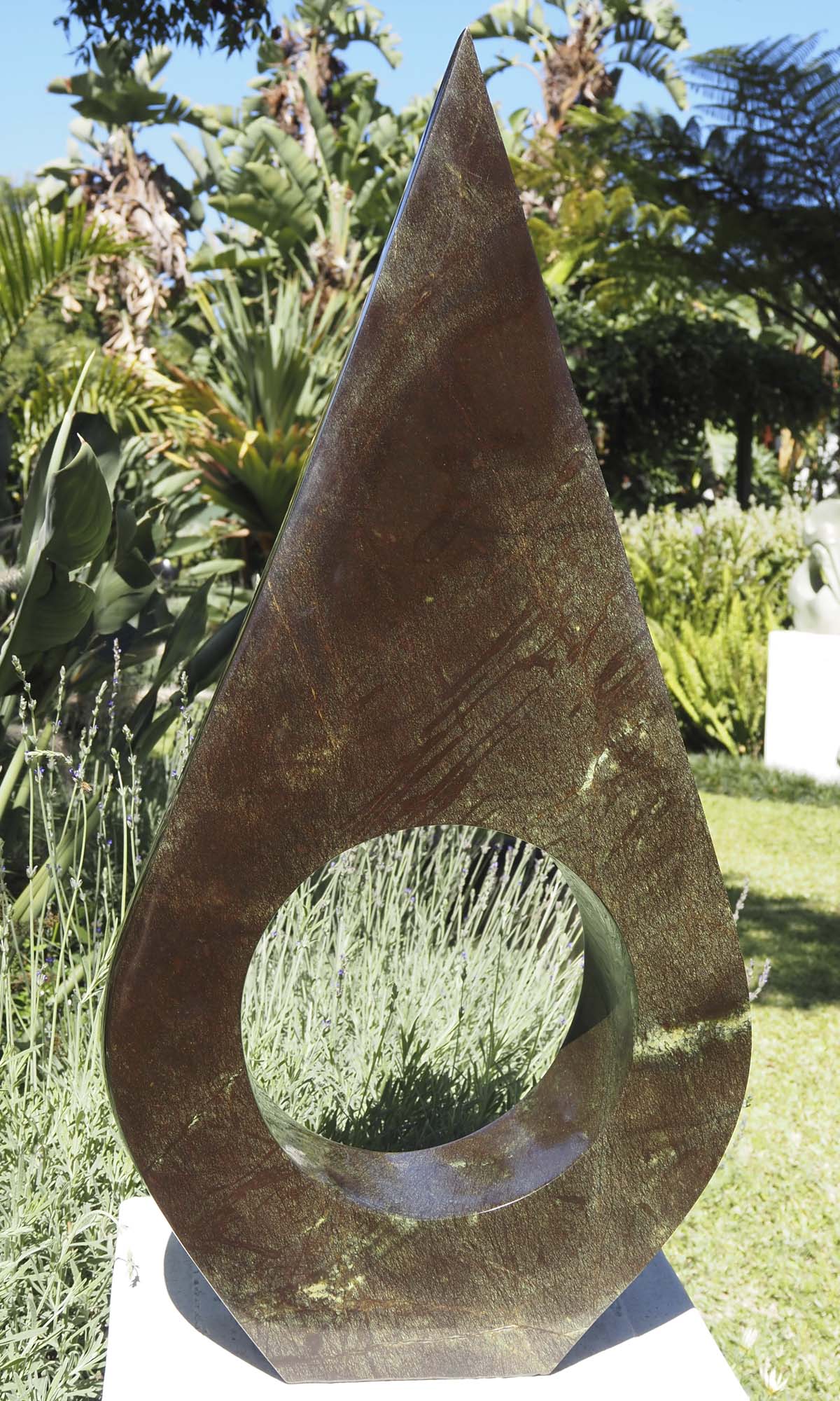Contemporary African art sculpture - United Marriage by Nesbert Mukomberanwa - side 2