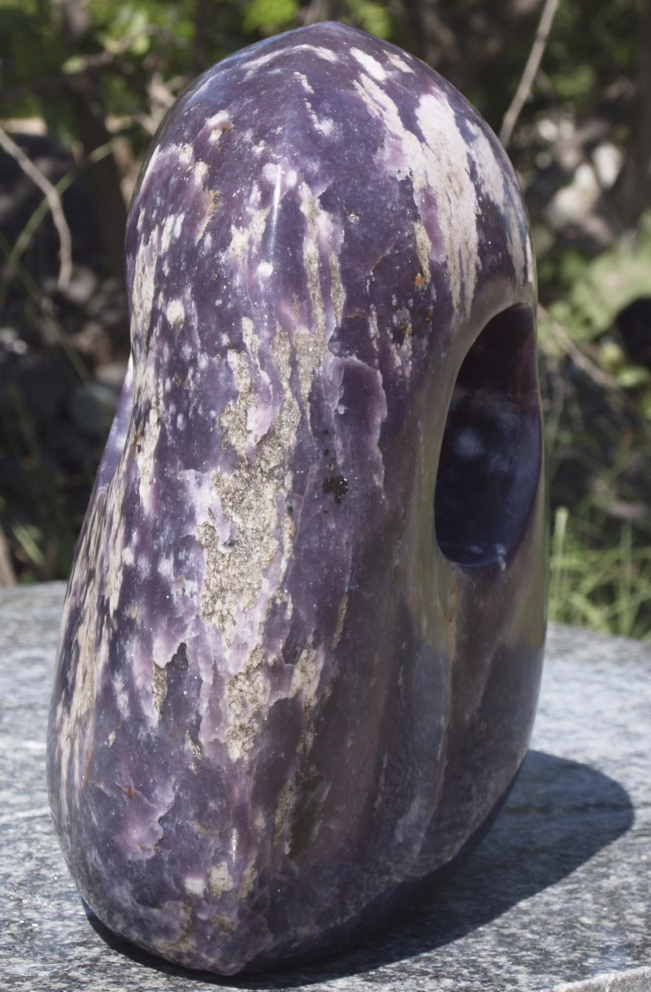Abstract original sculpture purple stone 'Elephant Spirit' by Royal Katiyo from Zimbabwe - right side