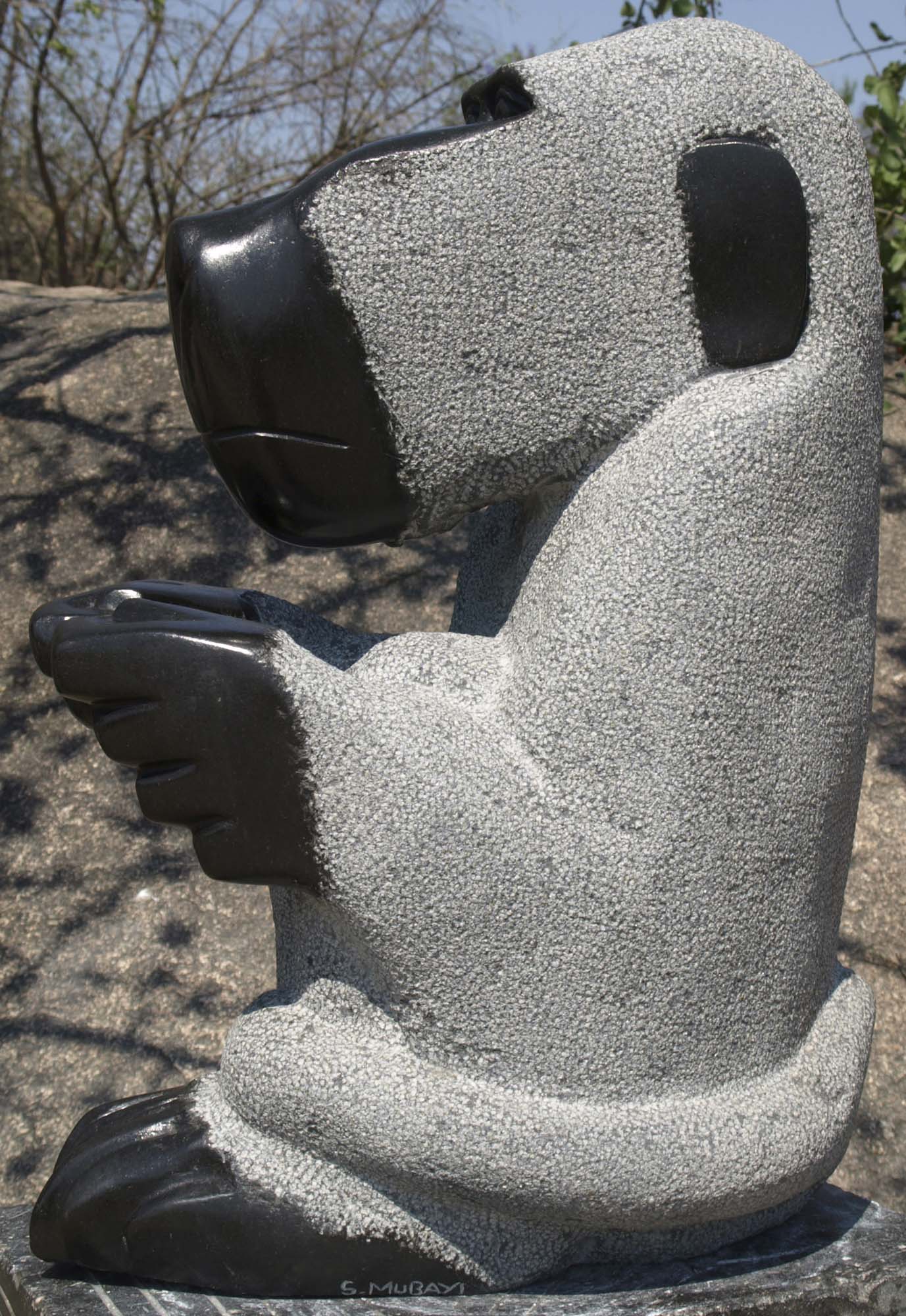 Animal wildlife nature stone sculpture - 'Grooming Baboon' by Sylvester Mubayi - right side