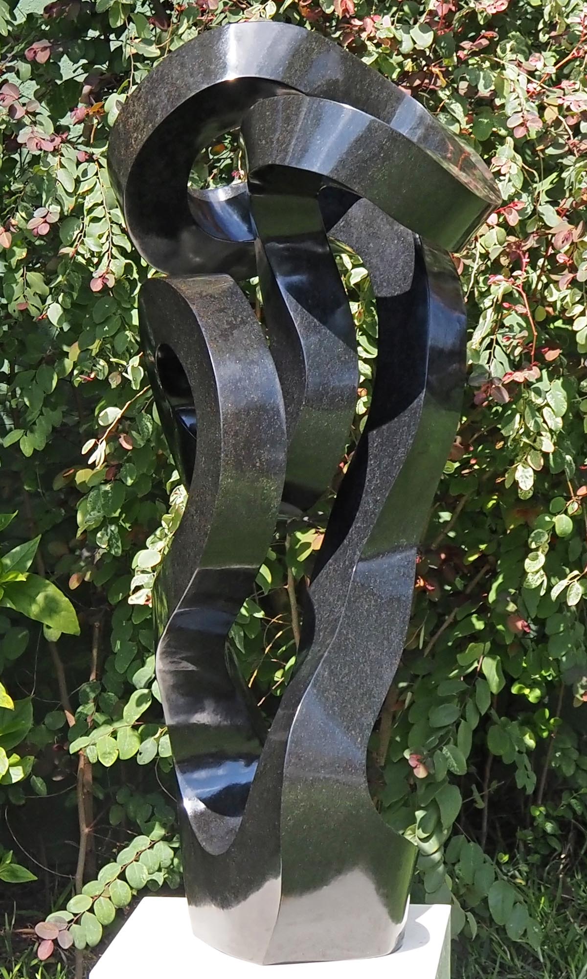 Unique UK stone garden sculpture centrepiece - Caring Mother by Charles Kowo - right side