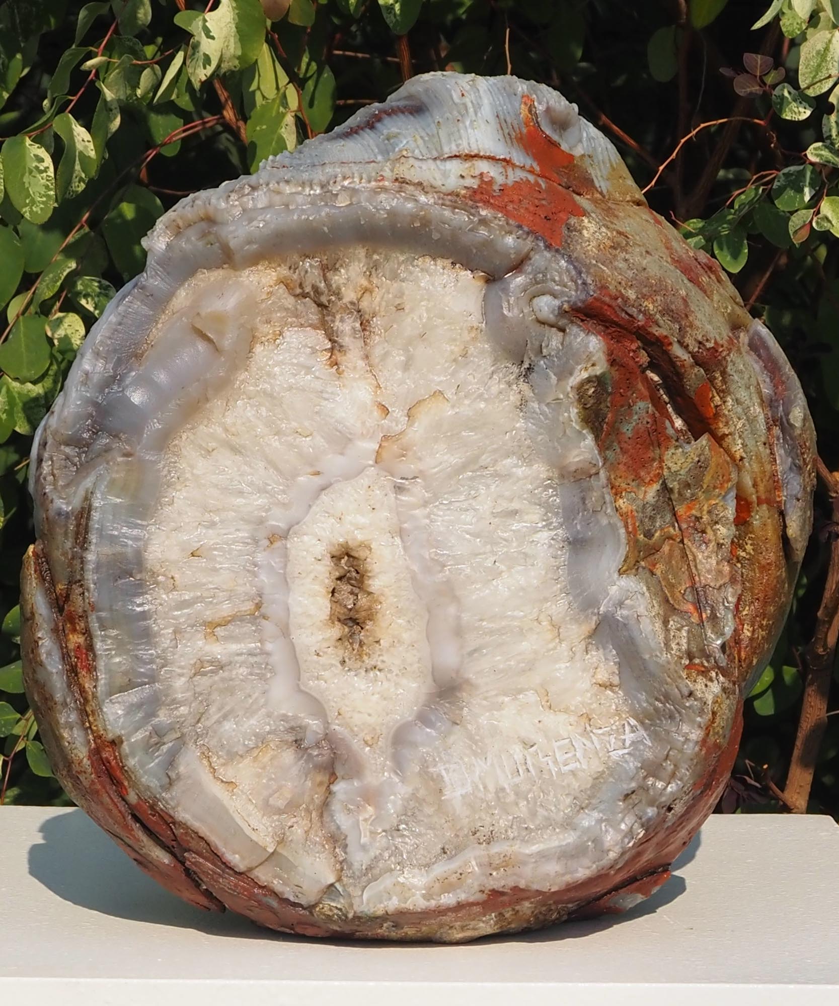 Beautiful woman stone sculpture - King's Wife by Rufaro Murenza - back