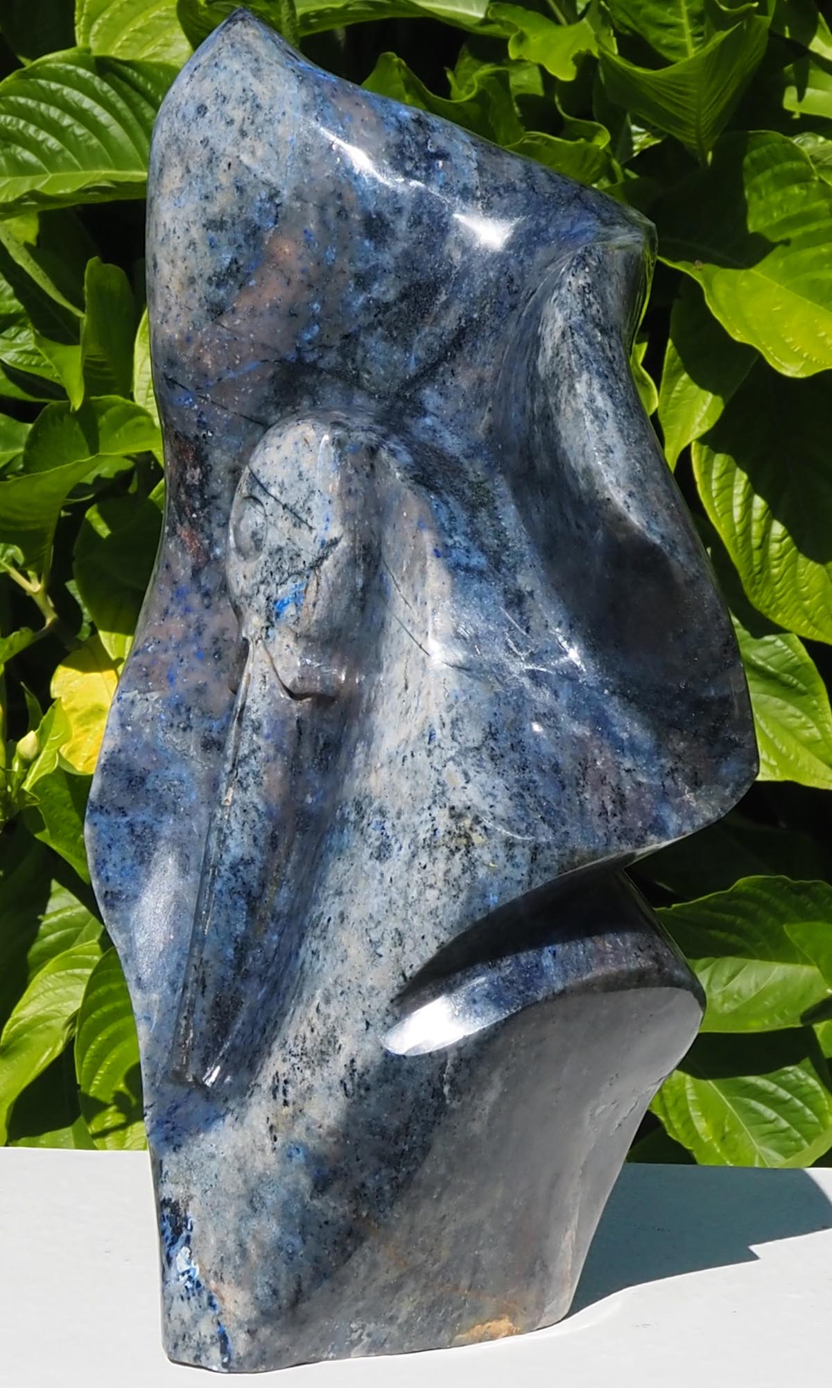 Blue bird semi-precious stone sculpture - Feels Like Love by Tago Tazvitya - front right