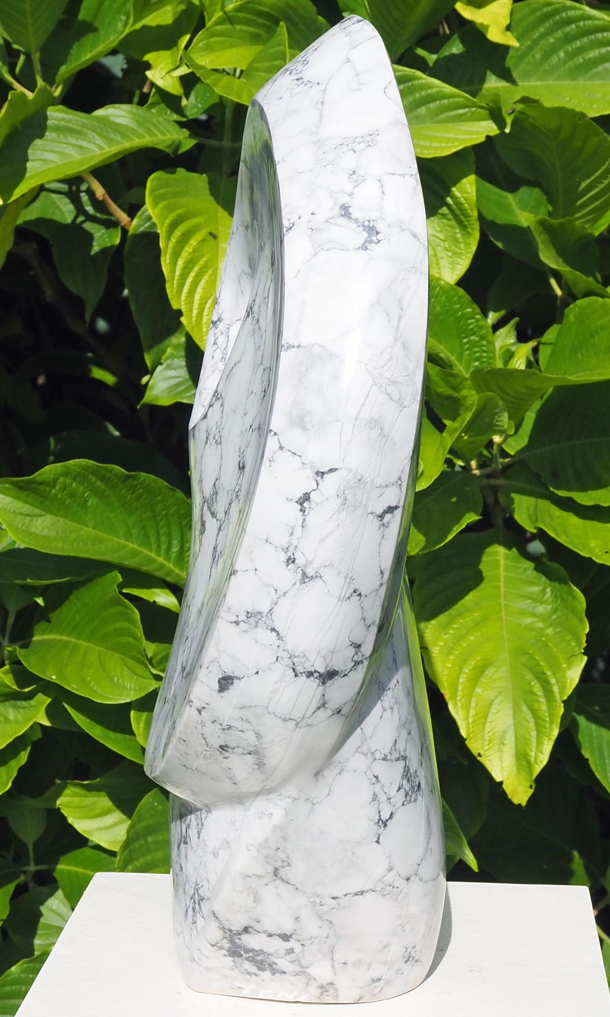 Original contemporary African stone sculpture art - Full Of Ideas by Tendai Gwaravaza - right side