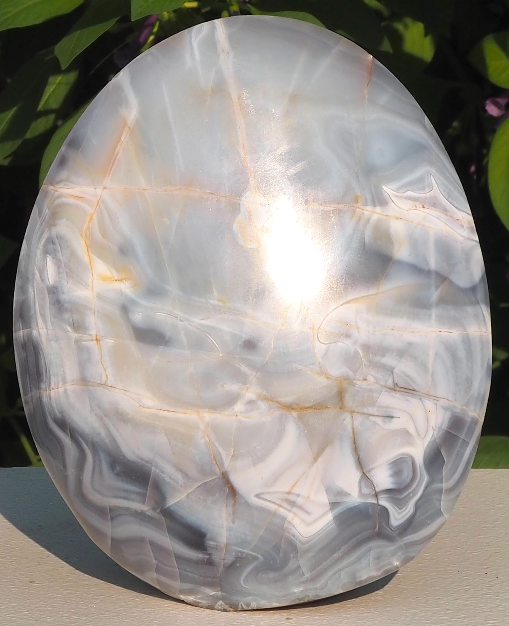 Agate sculpture unique affordable art - Powerful Women by Michael Gwaravaza - back