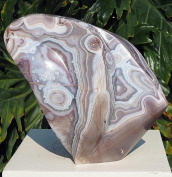 Agate sculpture african art - Abstract Elephant by Tafadzwa Tandi - main image