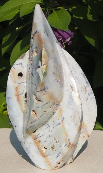 Aquaprase sculpture Zimbabwe stone art - Delicate Flower by Tafadzwa Tandi - main image